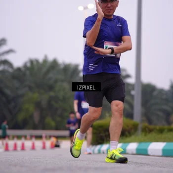 Runner Photo 7532545