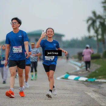 Runner Photo 7532551
