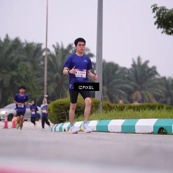 Runner Photo 7532559