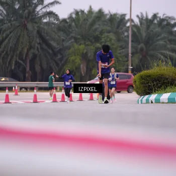 Runner Photo 7532572