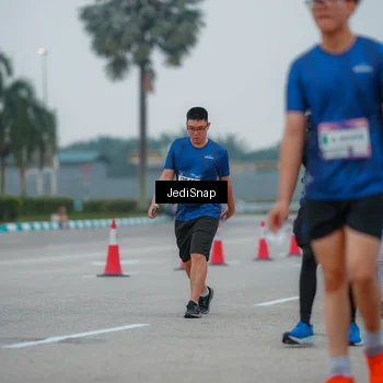 Runner Photo 7532590