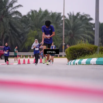 Runner Photo 7532592