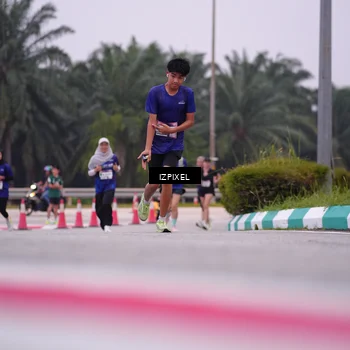 Runner Photo 7532593