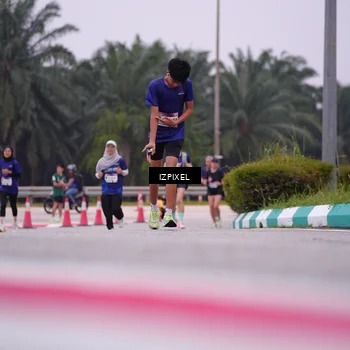 Runner Photo 7532594