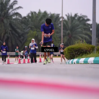 Runner Photo 7532595