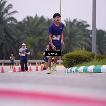 Runner Photo 7532597