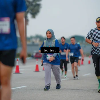 Runner Photo 7532611