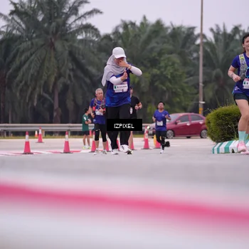Runner Photo 7532624