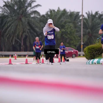 Runner Photo 7532625