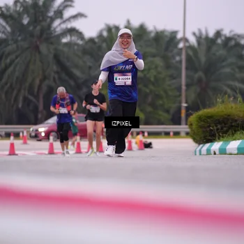 Runner Photo 7532630