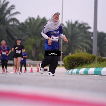Runner Photo 7532636