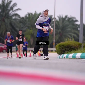 Runner Photo 7532637