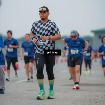 Runner Photo 7532639