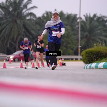 Runner Photo 7532645