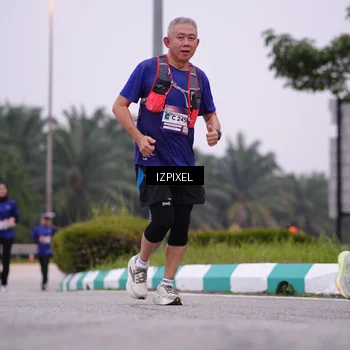 Runner Photo 7532673