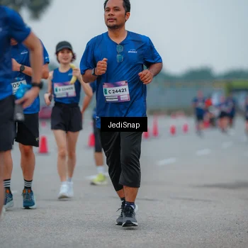 Runner Photo 7532696