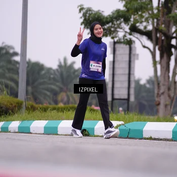 Runner Photo 7532698