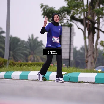 Runner Photo 7532699