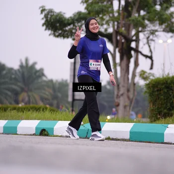 Runner Photo 7532705