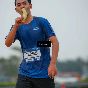 Runner Photo 7532743