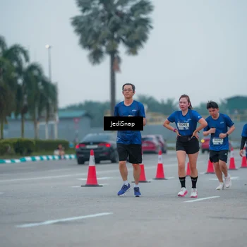 Runner Photo 7532754