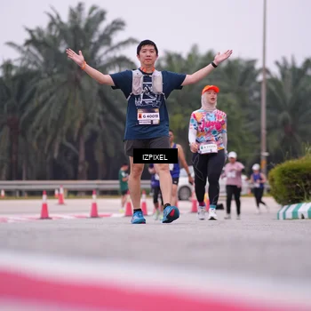 Runner Photo 7532756