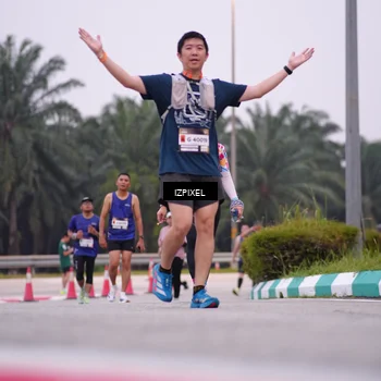 Runner Photo 7532757
