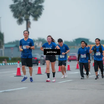 Runner Photo 7532758