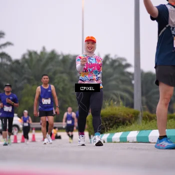Runner Photo 7532765