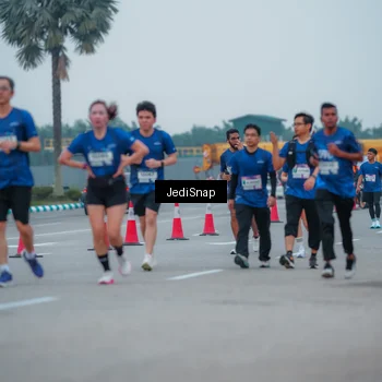 Runner Photo 7532772