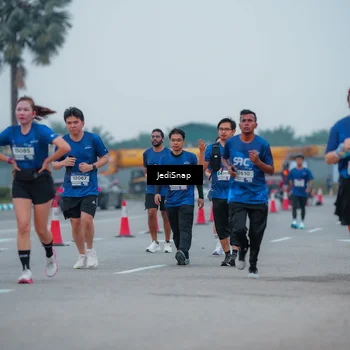 Runner Photo 7532777