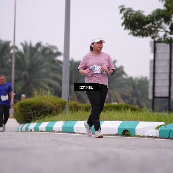 Runner Photo 7532808