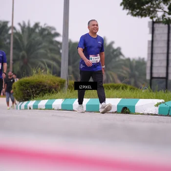 Runner Photo 7532812