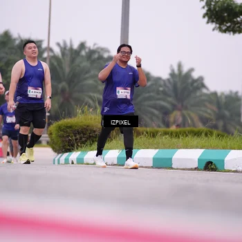 Runner Photo 7532835