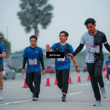 Runner Photo 7532841