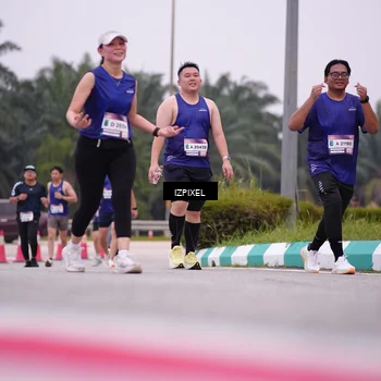 Runner Photo 7532846