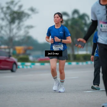 Runner Photo 7532860