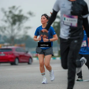 Runner Photo 7532861