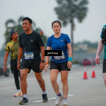 Runner Photo 7532865