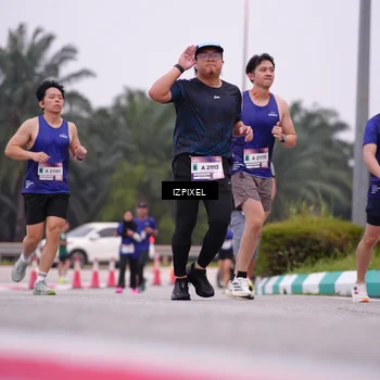 Runner Photo 7532868