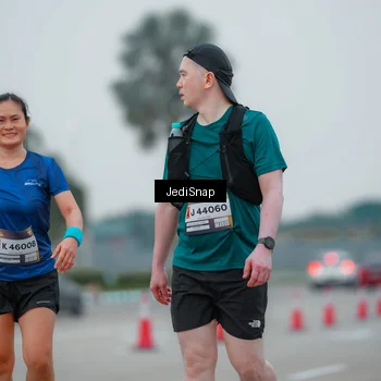 Runner Photo 7532907