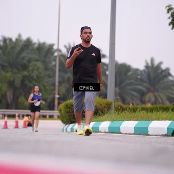 Runner Photo 7532914
