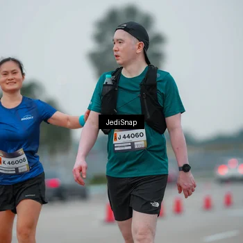 Runner Photo 7532919