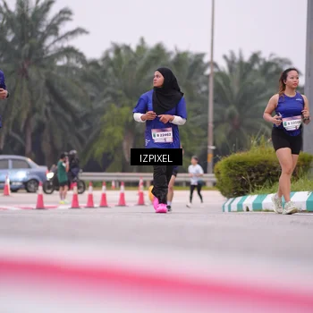 Runner Photo 7532943