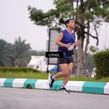 Runner Photo 7532950