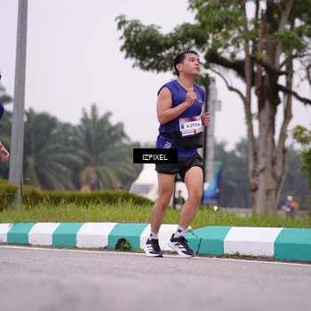 Runner Photo 7532960