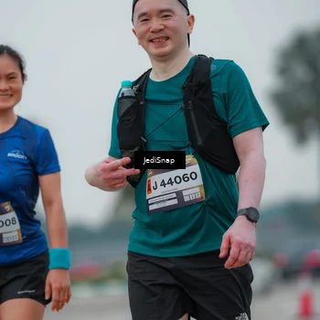 Runner Photo 7532966