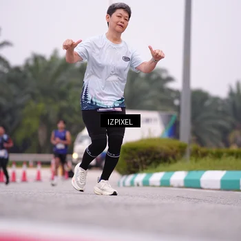 Runner Photo 7532996