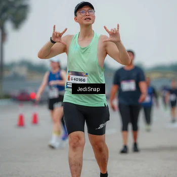 Runner Photo 7533010