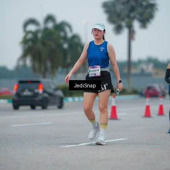 Runner Photo 7533025